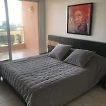 Face Mer, Piscine Апартаменты Кане